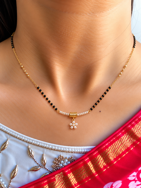 Bar & Pearl Flower Cluster Mangalsutra