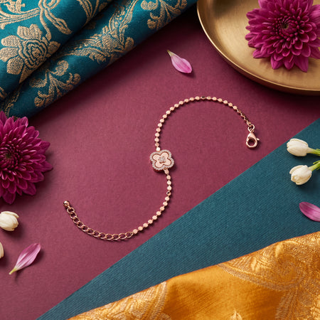 Pearl Clover Charm Sequin Chain Bracelet